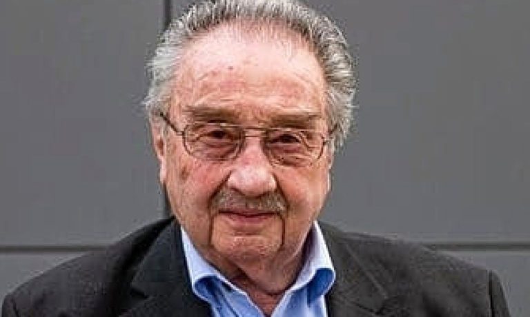 Der Verkehrs- und Heimatverein Bad Berleburg trauert um seinen Ehrenvorsitzenden Günther Hirschhäuser der am 10.02.2026 im Alter von 91 Jahren verstorben ist.